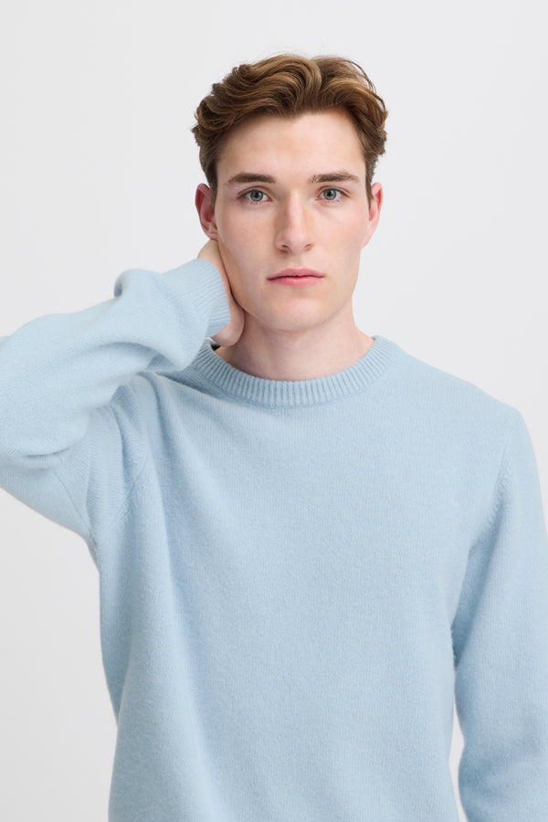 Casual Friday LIGHT BLUE Lambswool Crewneck
