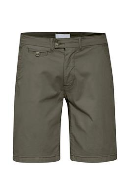 Casual Friday olive  Shorts