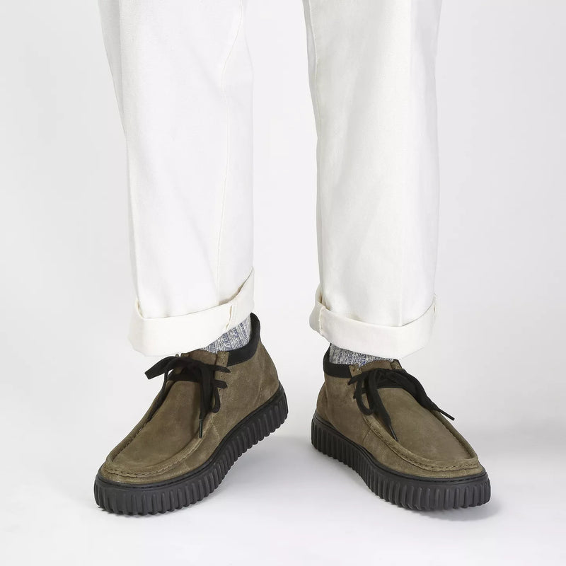Clarks 2025 olive suede