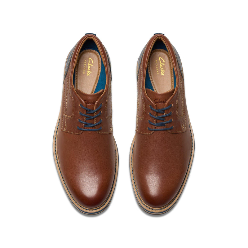 Clarks Tan Leather Casual Shoes